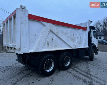 Белый Мерседес Аксор, объемом двигателя 6.37 л и пробегом 496 тыс. км за 43500 $, фото 8 на Automoto.ua