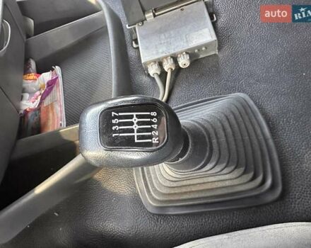 Белый Мерседес Аксор, объемом двигателя 12 л и пробегом 363 тыс. км за 35750 $, фото 16 на Automoto.ua