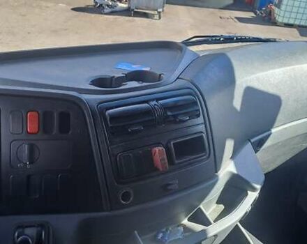 Білий Мерседес Аксор, об'ємом двигуна 12 л та пробігом 1 тис. км за 15000 $, фото 7 на Automoto.ua