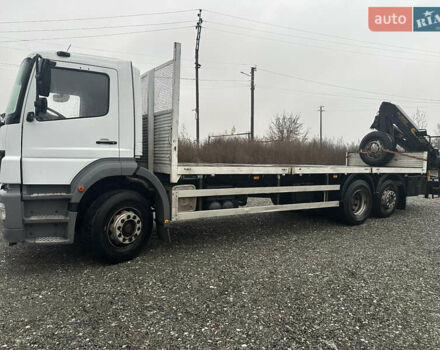 Белый Мерседес Аксор, объемом двигателя 6.37 л и пробегом 350 тыс. км за 38700 $, фото 5 на Automoto.ua