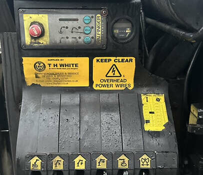 Белый Мерседес Аксор, объемом двигателя 6.37 л и пробегом 350 тыс. км за 38700 $, фото 19 на Automoto.ua