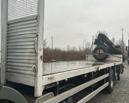 Белый Мерседес Аксор, объемом двигателя 6.37 л и пробегом 350 тыс. км за 38700 $, фото 7 на Automoto.ua