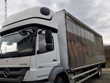 Білий Мерседес Аксор, об'ємом двигуна 6.37 л та пробігом 340 тис. км за 35000 $, фото 1 на Automoto.ua