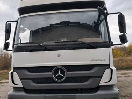 Білий Мерседес Аксор, об'ємом двигуна 6.37 л та пробігом 360 тис. км за 33000 $, фото 1 на Automoto.ua