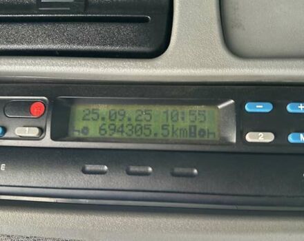 Червоний Мерседес Аксор, об'ємом двигуна 6.37 л та пробігом 690 тис. км за 26000 $, фото 14 на Automoto.ua