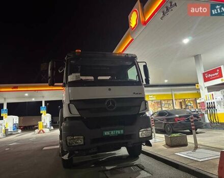 Мерседес Аксор, объемом двигателя 0 л и пробегом 220 тыс. км за 82000 $, фото 5 на Automoto.ua