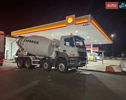 Мерседес Аксор, объемом двигателя 0 л и пробегом 220 тыс. км за 82000 $, фото 6 на Automoto.ua