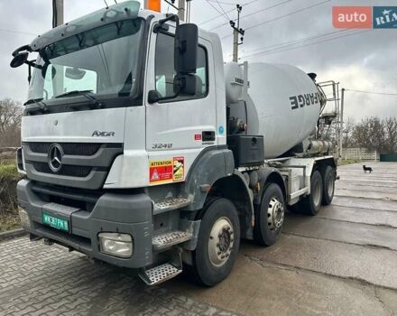 Мерседес Аксор, объемом двигателя 0 л и пробегом 220 тыс. км за 82000 $, фото 1 на Automoto.ua