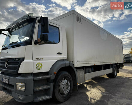 Мерседес Аксор, об'ємом двигуна 0 л та пробігом 100 тис. км за 26000 $, фото 2 на Automoto.ua