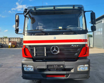 Мерседес Аксор, объемом двигателя 0 л и пробегом 560 тыс. км за 68760 $, фото 2 на Automoto.ua