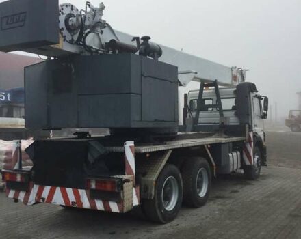 Мерседес Аксор, объемом двигателя 0 л и пробегом 198 тыс. км за 136000 $, фото 10 на Automoto.ua