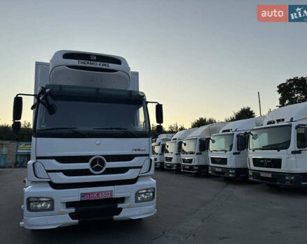 Мерседес Аксор, объемом двигателя 0 л и пробегом 687 тыс. км за 31900 $, фото 16 на Automoto.ua