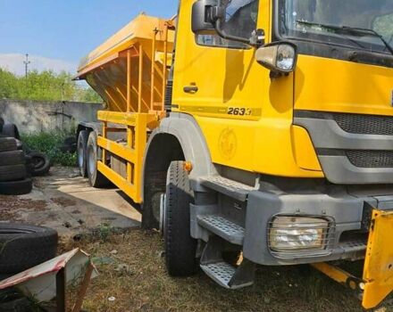 Жовтий Мерседес Аксор, об'ємом двигуна 7.2 л та пробігом 13 тис. км за 45000 $, фото 2 на Automoto.ua
