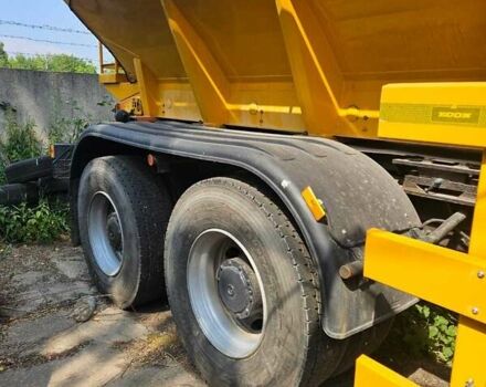 Жовтий Мерседес Аксор, об'ємом двигуна 7.2 л та пробігом 13 тис. км за 45000 $, фото 6 на Automoto.ua