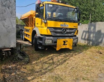 Жовтий Мерседес Аксор, об'ємом двигуна 7.2 л та пробігом 13 тис. км за 45000 $, фото 1 на Automoto.ua