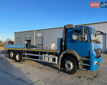 Синий Мерседес Аксор, объемом двигателя 6.35 л и пробегом 426 тыс. км за 29900 $, фото 1 на Automoto.ua