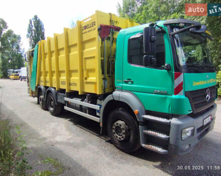 Зелений Мерседес Аксор, об'ємом двигуна 7 л та пробігом 203 тис. км за 49999 $, фото 8 на Automoto.ua