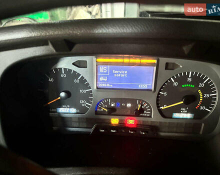 Зелений Мерседес Аксор, об'ємом двигуна 7 л та пробігом 203 тис. км за 49999 $, фото 4 на Automoto.ua