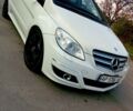 Белый Мерседес Б 180, объемом двигателя 1.7 л и пробегом 101 тыс. км за 8200 $, фото 1 на Automoto.ua