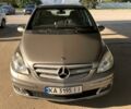 Сірий Мерседес Б 200, об'ємом двигуна 2 л та пробігом 272 тис. км за 5500 $, фото 1 на Automoto.ua