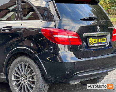 Черный Мерседес Б 250, объемом двигателя 65 л и пробегом 140 тыс. км за 16500 $, фото 9 на Automoto.ua