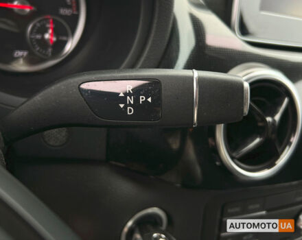 Черный Мерседес Б 250, объемом двигателя 28 л и пробегом 123 тыс. км за 10500 $, фото 21 на Automoto.ua