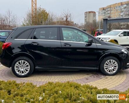 Черный Мерседес Б 250, объемом двигателя 28 л и пробегом 123 тыс. км за 10500 $, фото 7 на Automoto.ua