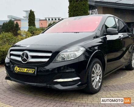 Черный Мерседес Б 250, объемом двигателя 28 л и пробегом 123 тыс. км за 10500 $, фото 2 на Automoto.ua