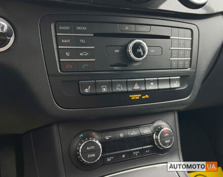 Черный Мерседес Б 250, объемом двигателя 28 л и пробегом 123 тыс. км за 10500 $, фото 18 на Automoto.ua