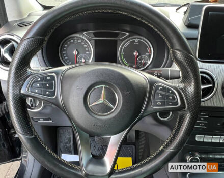 Черный Мерседес Б 250, объемом двигателя 65 л и пробегом 140 тыс. км за 16500 $, фото 13 на Automoto.ua