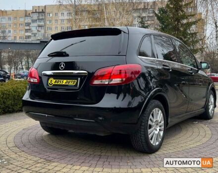 Черный Мерседес Б 250, объемом двигателя 28 л и пробегом 123 тыс. км за 10500 $, фото 6 на Automoto.ua