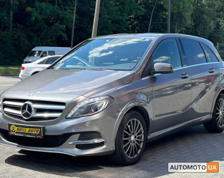 Серый Мерседес Б 250, объемом двигателя 31 л и пробегом 108 тыс. км за 14100 $, фото 2 на Automoto.ua