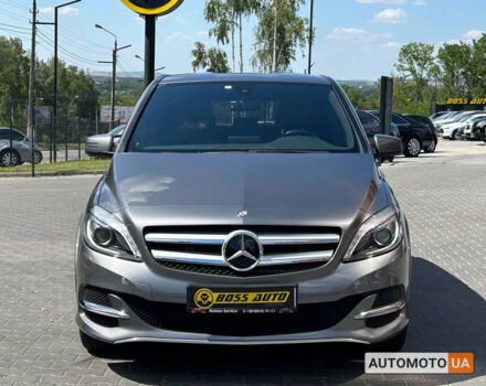 Серый Мерседес Б 250, объемом двигателя 31 л и пробегом 108 тыс. км за 14100 $, фото 1 на Automoto.ua