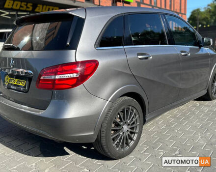 Мерседес Б 250 2016 в Черновцах на Automoto.ua Серый Мерседес Б 250, объемом двигателя 32 л и пробегом 132 тыс. км за 12000 $, фото 5 на Automoto.ua