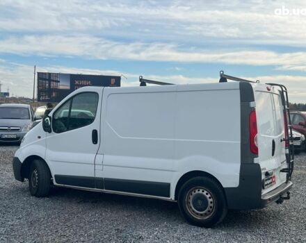 Белый Мерседес Б-класс, объемом двигателя 2 л и пробегом 312 тыс. км за 6990 $, фото 4 на Automoto.ua