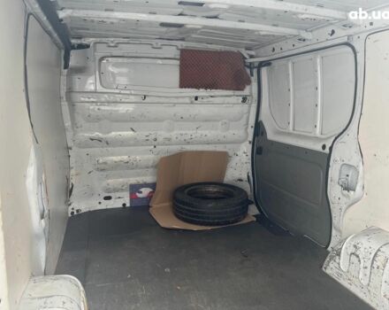 Белый Мерседес Б-класс, объемом двигателя 2 л и пробегом 312 тыс. км за 6990 $, фото 24 на Automoto.ua