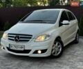 Белый Мерседес Б-класс, объемом двигателя 1.99 л и пробегом 174 тыс. км за 8100 $, фото 1 на Automoto.ua