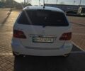 Белый Мерседес Б-класс, объемом двигателя 1.7 л и пробегом 146 тыс. км за 7900 $, фото 3 на Automoto.ua