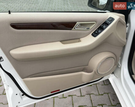 Белый Мерседес Б-класс, объемом двигателя 1.7 л и пробегом 98 тыс. км за 7500 $, фото 54 на Automoto.ua