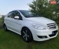 Білий Мерседес Б-клас, об'ємом двигуна 2 л та пробігом 208 тис. км за 7500 $, фото 3 на Automoto.ua