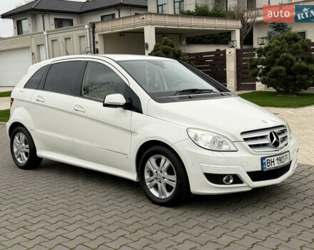 Белый Мерседес Б-класс, объемом двигателя 1.7 л и пробегом 98 тыс. км за 7500 $, фото 14 на Automoto.ua