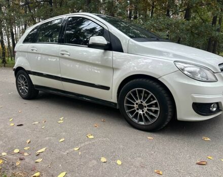 Белый Мерседес Б-класс, объемом двигателя 2 л и пробегом 254 тыс. км за 6990 $, фото 11 на Automoto.ua