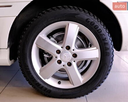 Белый Мерседес Б-класс, объемом двигателя 2 л и пробегом 170 тыс. км за 6900 $, фото 44 на Automoto.ua