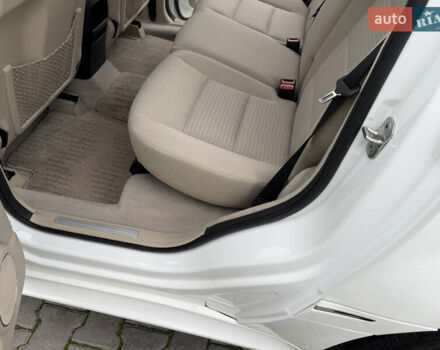 Белый Мерседес Б-класс, объемом двигателя 1.7 л и пробегом 98 тыс. км за 7500 $, фото 53 на Automoto.ua