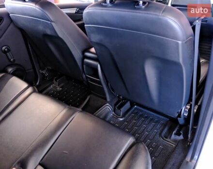 Белый Мерседес Б-класс, объемом двигателя 2 л и пробегом 170 тыс. км за 6900 $, фото 35 на Automoto.ua