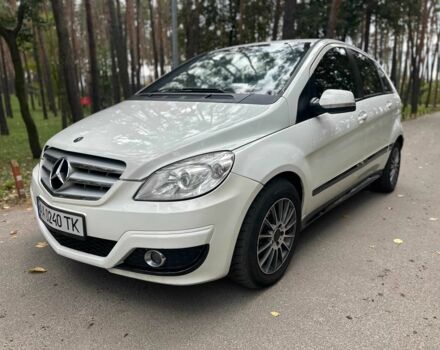 Белый Мерседес Б-класс, объемом двигателя 2 л и пробегом 254 тыс. км за 6990 $, фото 3 на Automoto.ua