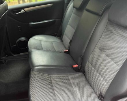 Белый Мерседес Б-класс, объемом двигателя 2 л и пробегом 254 тыс. км за 6990 $, фото 15 на Automoto.ua