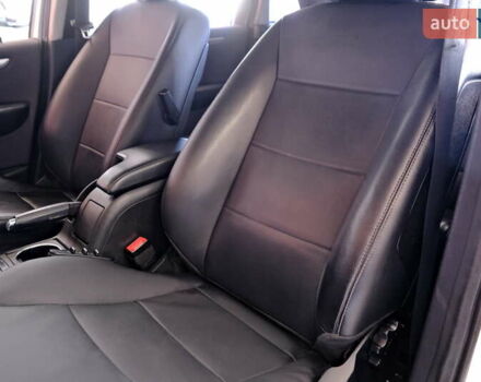 Белый Мерседес Б-класс, объемом двигателя 2 л и пробегом 170 тыс. км за 6900 $, фото 28 на Automoto.ua