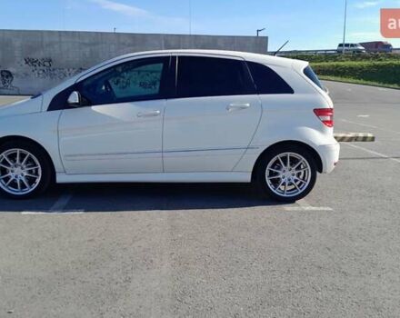 Білий Мерседес Б-клас, об'ємом двигуна 1.7 л та пробігом 139 тис. км за 7800 $, фото 15 на Automoto.ua