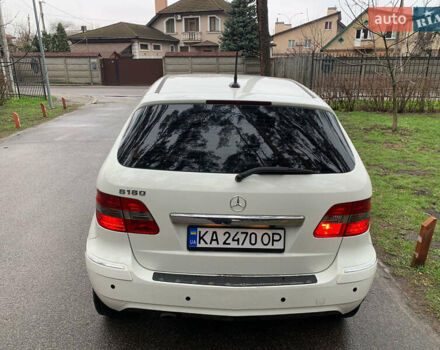 Белый Мерседес Б-класс, объемом двигателя 1.7 л и пробегом 83 тыс. км за 9100 $, фото 4 на Automoto.ua